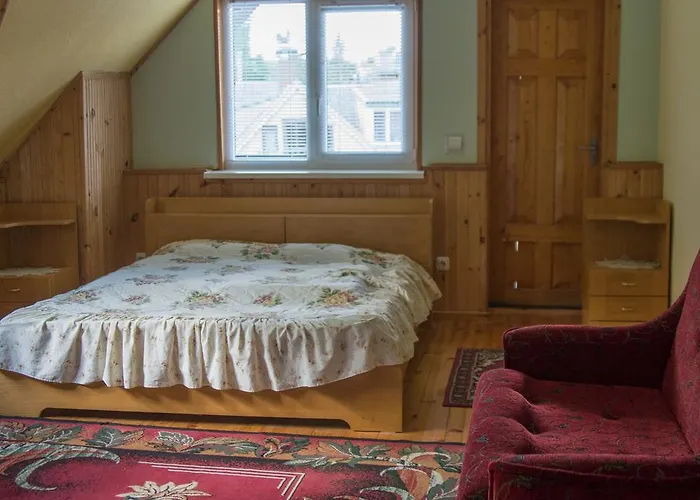 Pas Marija בית הארחה 2*